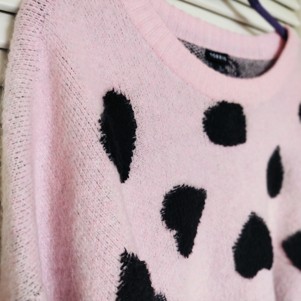 Torrid Women's Long Sleeve Pink  Sweater With Black Hearts Size 2x - Picture 3 of 9